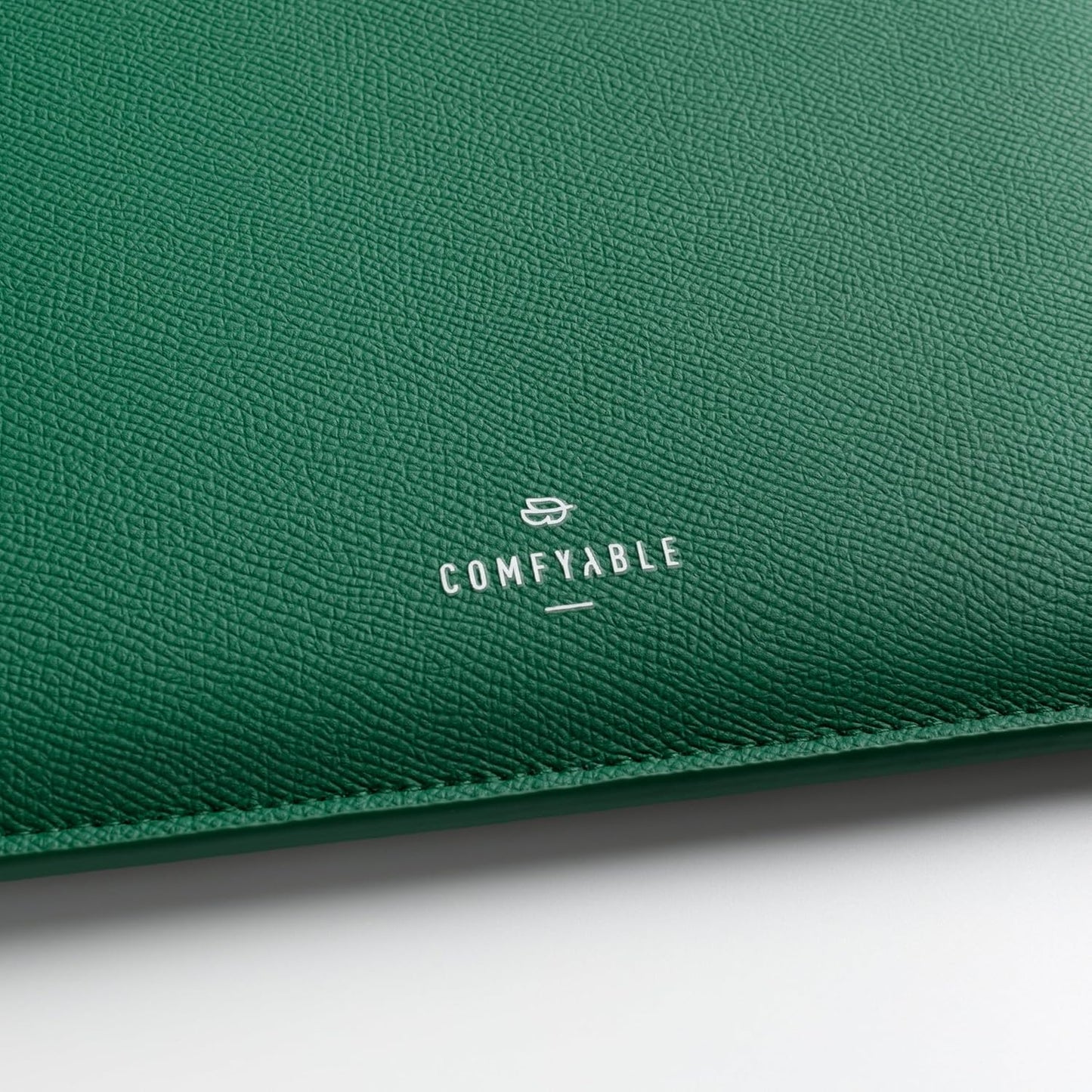 Laptop Sleeve 13 Inch Precisely Compatible with MacBook Air M4 2025-2018 & MacBook Pro M2 2022 M1 2020-2016, Genuine Leather Cover Case, Leafy Green